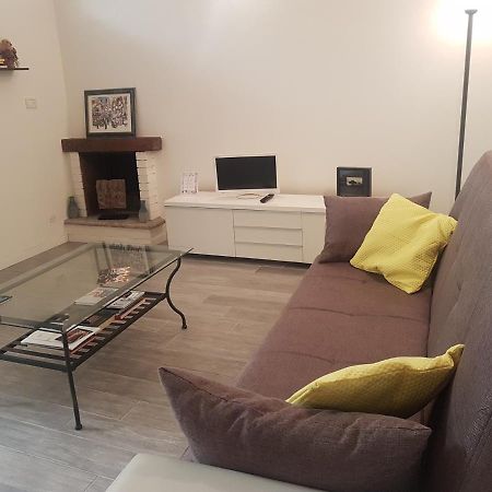 Apartament La Casa Degli Artisti Como Zewnętrze zdjęcie